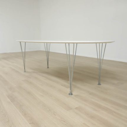 Superellips spisebord