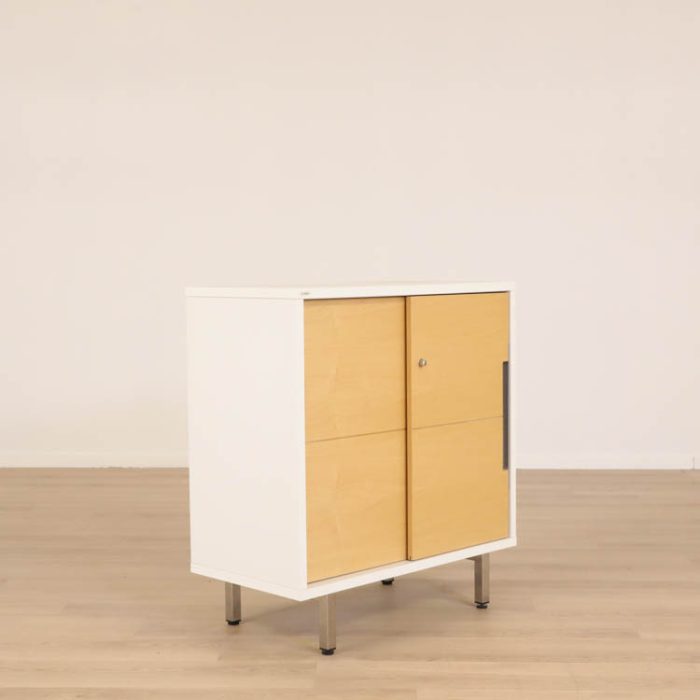 Skjutdörrsförvaring Part Storage | EDSBYN Skjutdörrsförvaring Part Storage