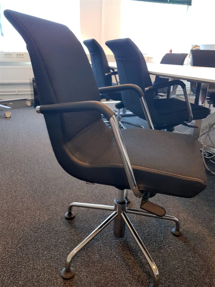 Konferensstol Partner | MATERIA Formand for konferencen Partner